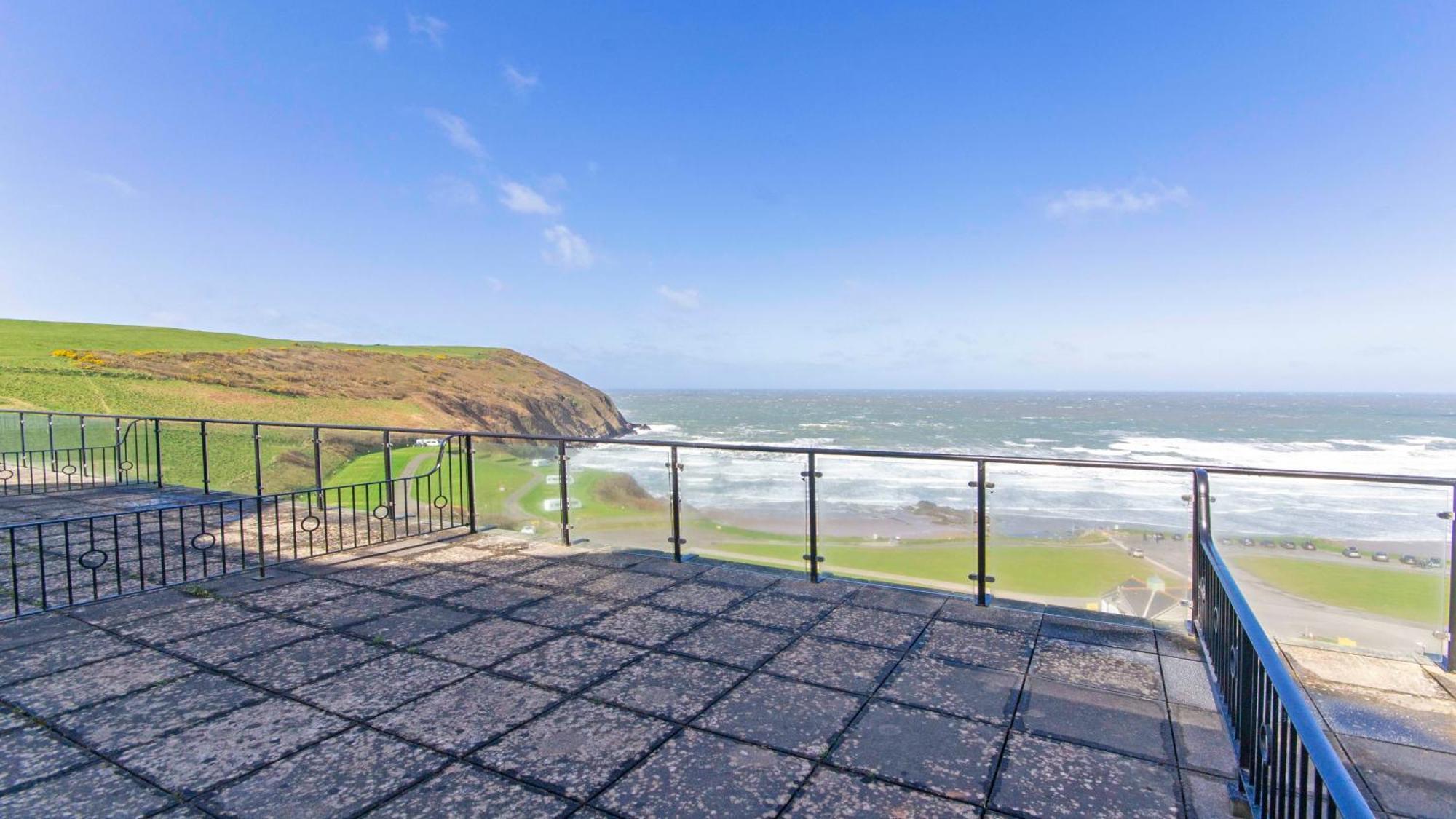 Apartament Clifton Court Apt 16 With Indoor Heated Pool & Sea Views Croyde Zewnętrze zdjęcie